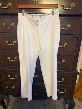 Peter Nygård White Ankle Dress Pants – Size 8